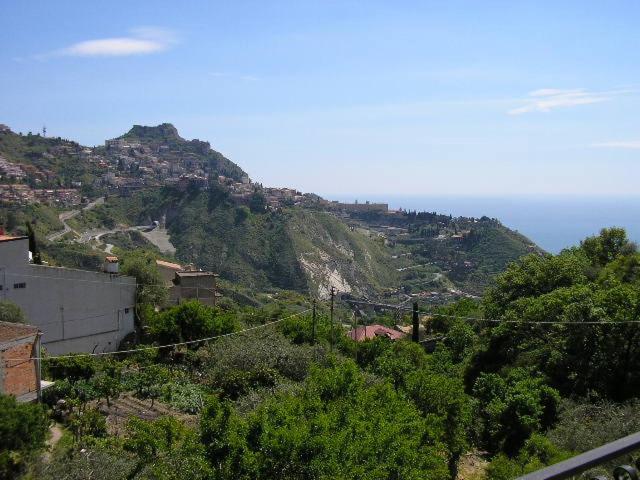 Villa Chris Taormina Luaran gambar